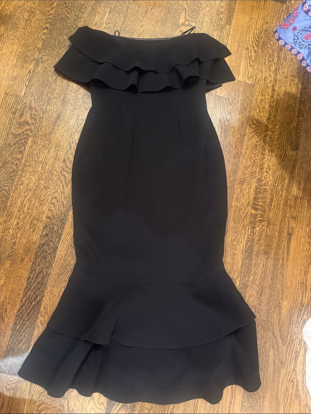 Cinq a sept black strapless hourglass dress